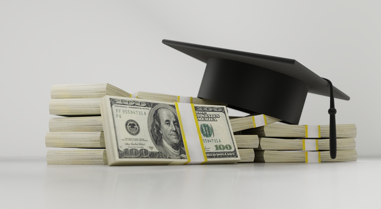 Grace and Moratorium Period: Important Student Loan Terms To Know -  Renascence Global®️